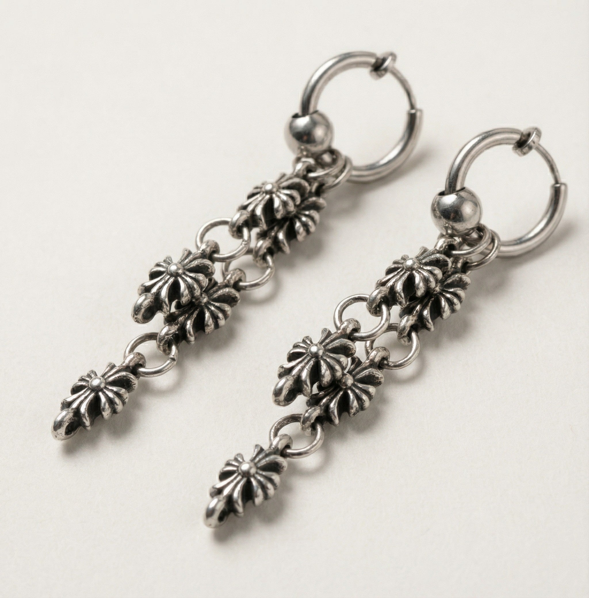 Lily earring